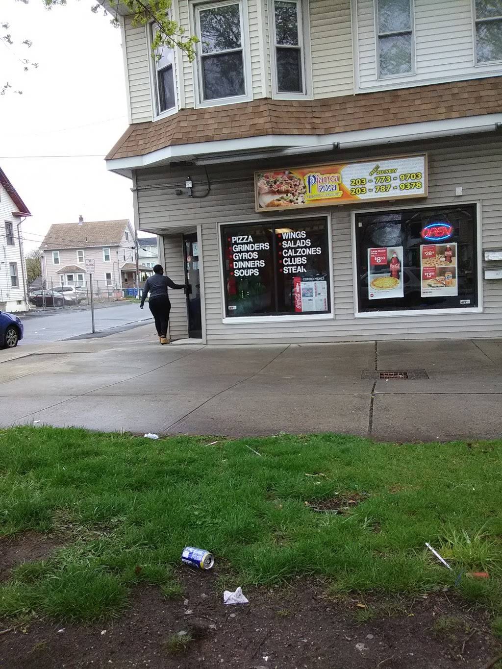 Pianca Pizza | restaurant | 1072 Dixwell Ave, Hamden, CT 06514, USA | 2037739703 OR +1 203-773-9703