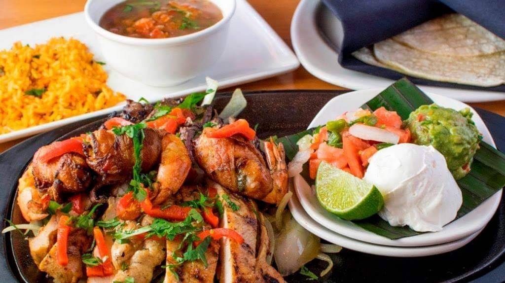 Cantina Laredo Tlyler | restaurant | 7428 Old Jacksonville Hwy #10, Tyler, TX 75703, USA | 9036305423 OR +1 903-630-5423