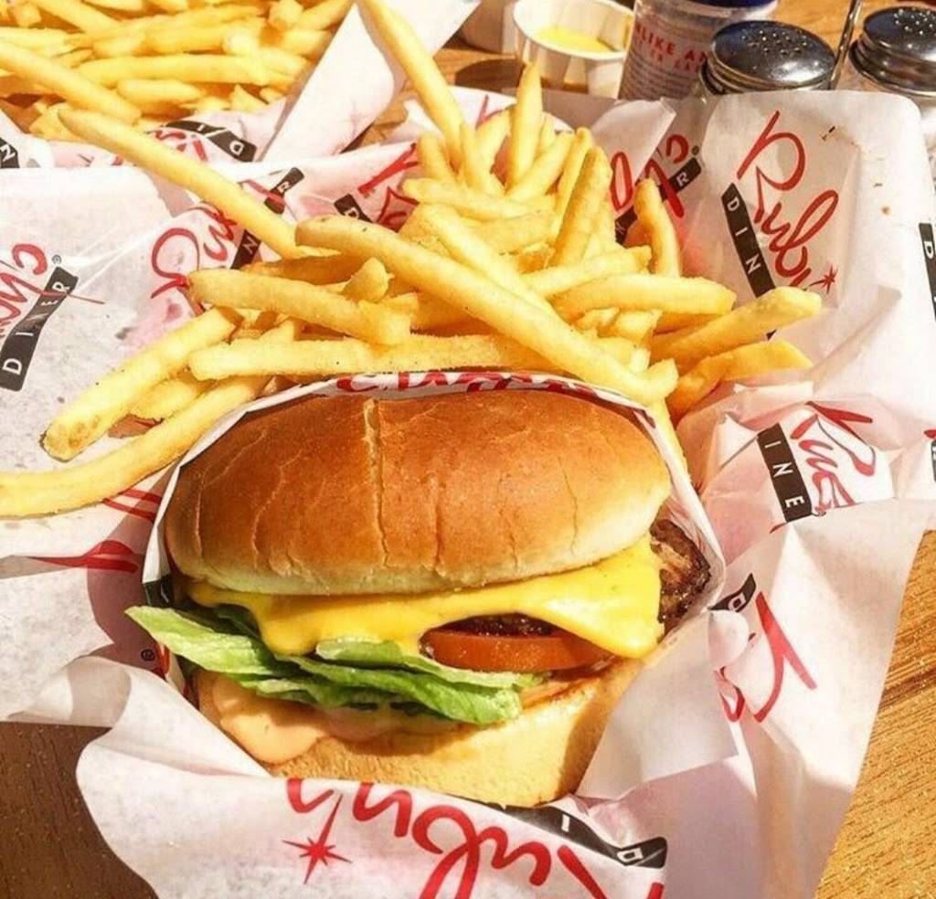 Rubys Shake Shop NOHO | restaurant | 5072 Lankershim Blvd, North Hollywood, CA 91601, USA | 8187472070 OR +1 818-747-2070