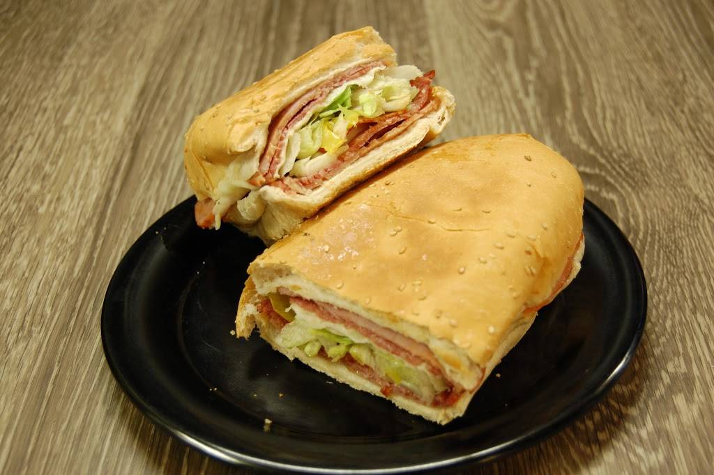 Little Italy Pizza | meal takeaway | 619 Main St, Groveport, OH 43125, USA | 6148363056 OR +1 614-836-3056