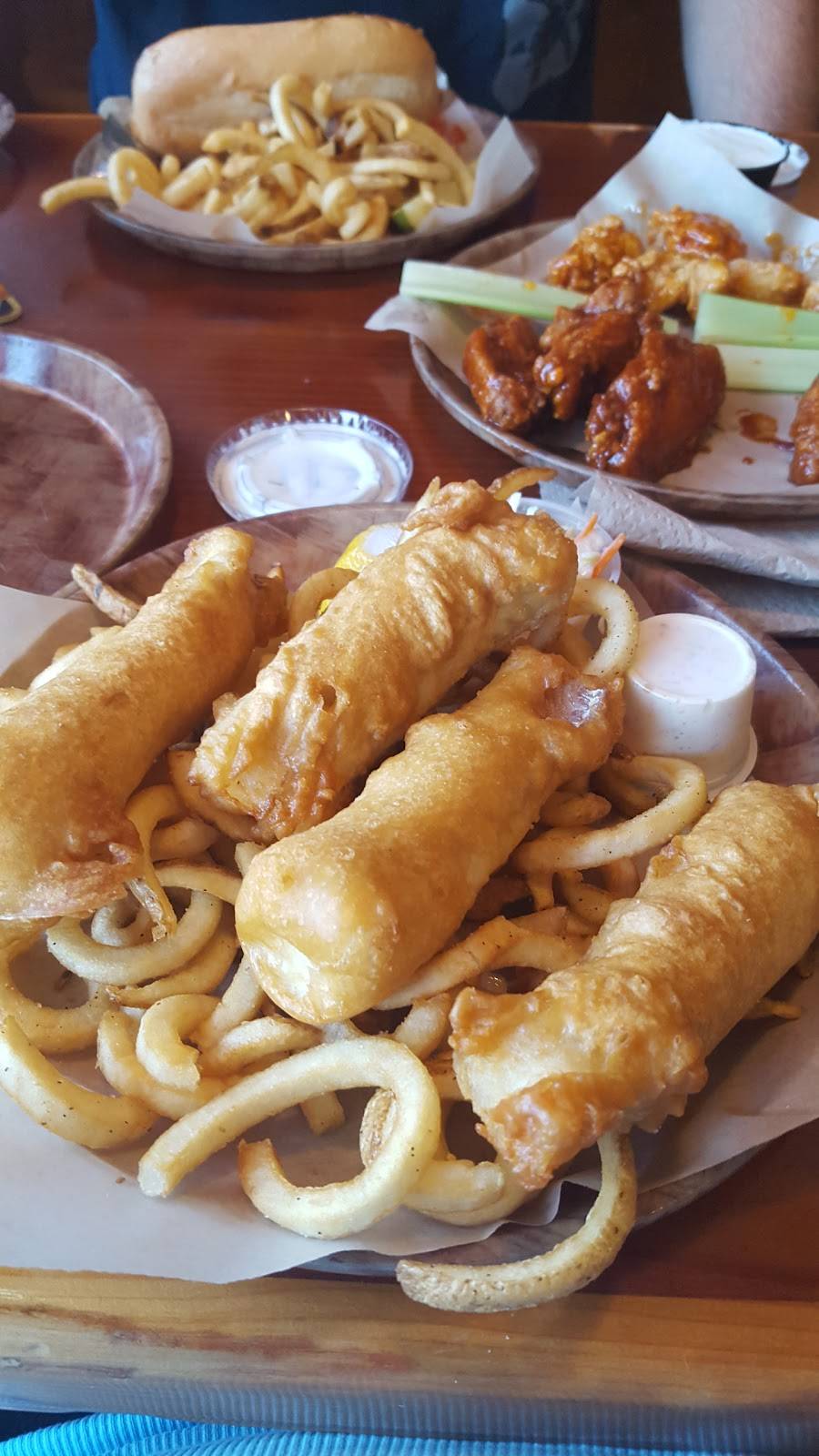 Hooters | restaurant | 7944 Dublin Blvd, Dublin, CA 94568, USA | 9258299468 OR +1 925-829-9468