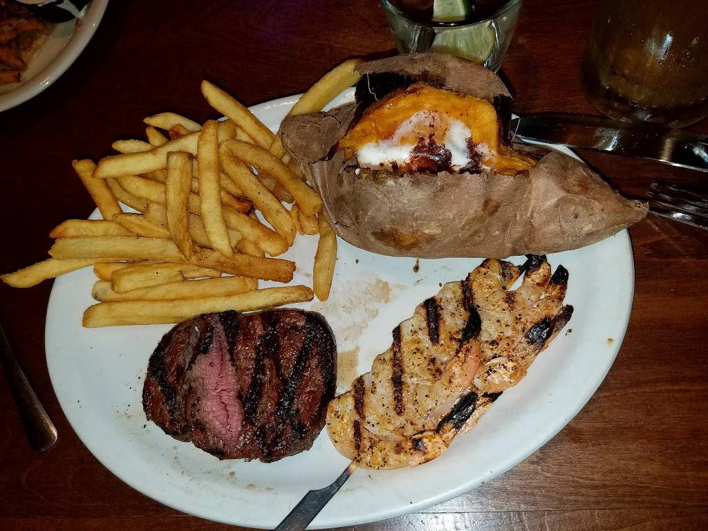 Logans Roadhouse | restaurant | 1150 US-287 BYP, Waxahachie, TX 75165, USA | 9729374511 OR +1 972-937-4511