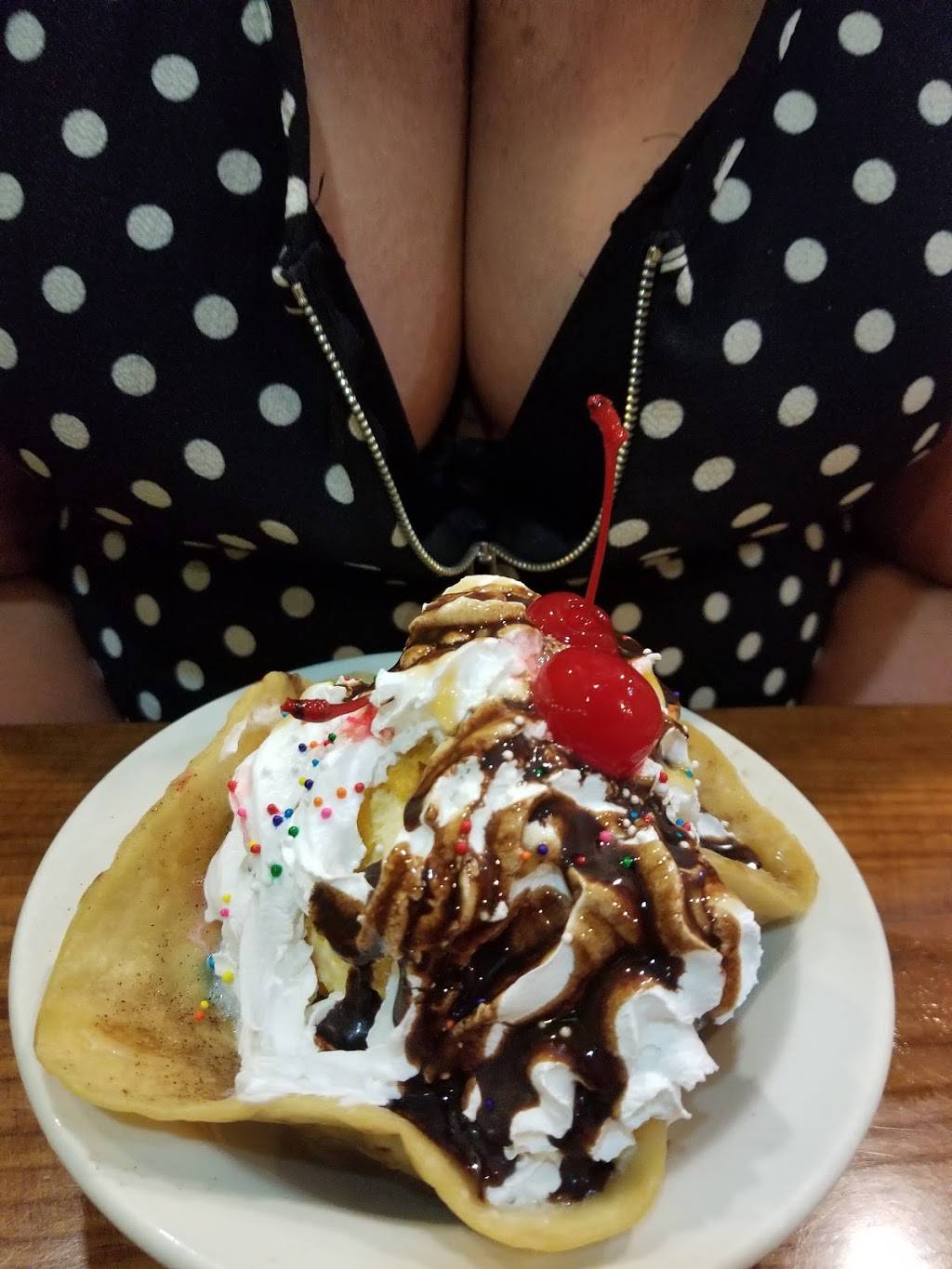 La Casa Del Sol | restaurant | 1010 W Chestnut St #4, Hoopeston, IL 60942, USA | 2172838226 OR +1 217-283-8226