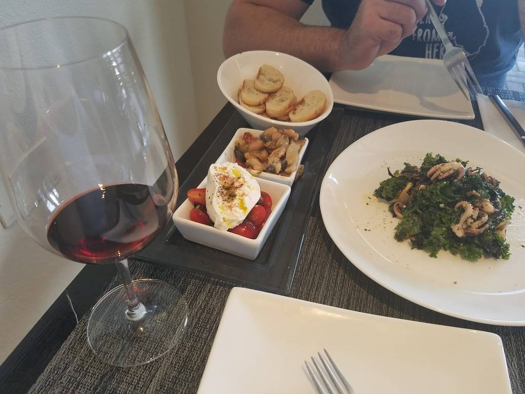 Bianchis Enoteca | restaurant | 3215 S MacDill Ave, Tampa, FL 33629, USA | 8138372233 OR +1 813-837-2233