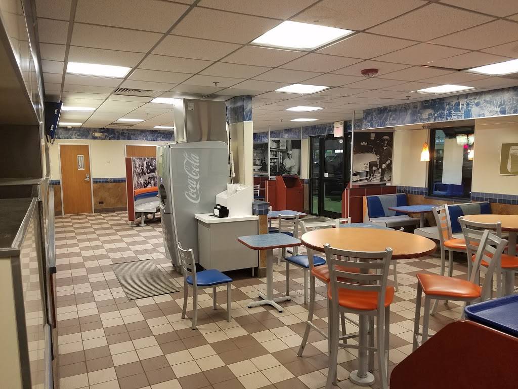White Castle | restaurant | 120 S Bolingbrook Dr, Bolingbrook, IL 60440, USA | 6307393336 OR +1 630-739-3336