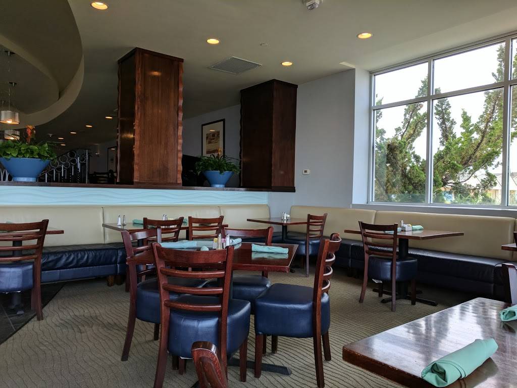 Surf Club Ocean Grille | restaurant | 5700 Atlantic Ave, Virginia Beach, VA 23451, USA | 7574255699 OR +1 757-425-5699