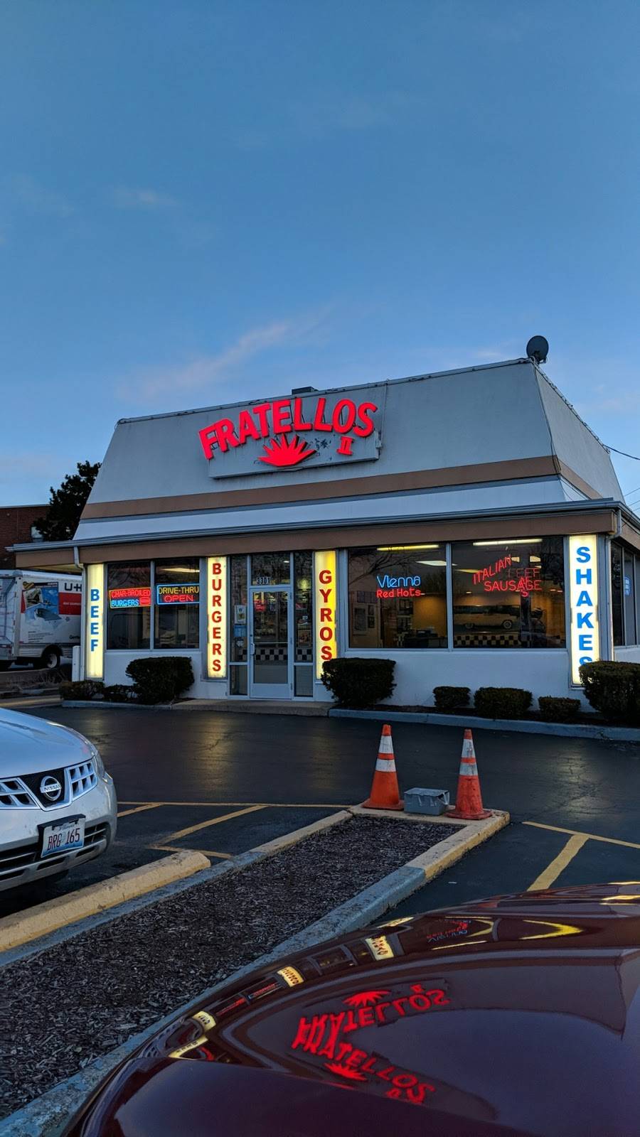 Fratellos 2 | restaurant | 3301 Kirchoff Rd, Rolling Meadows, IL 60008, USA | 8472533401 OR +1 847-253-3401