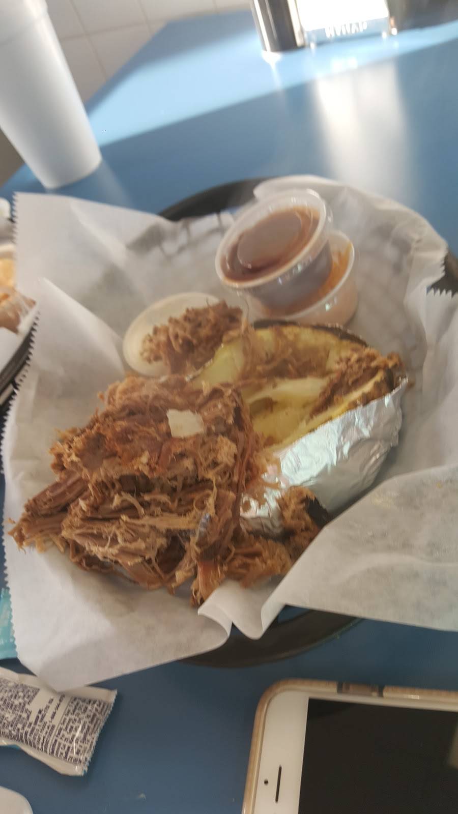 Beef & Bun | restaurant | 2741 NE 23rd St, Oklahoma City, OK 73111, USA | 4054272333 OR +1 405-427-2333