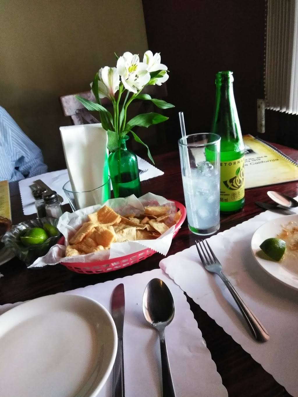 Restaurant de Langosta La Guerita | restaurant | Blvd. Benito Juárez 204, Machado Sur, 22710 Rosarito, B.C., Mexico | 0446646121019 OR +52 1 664 612 1019