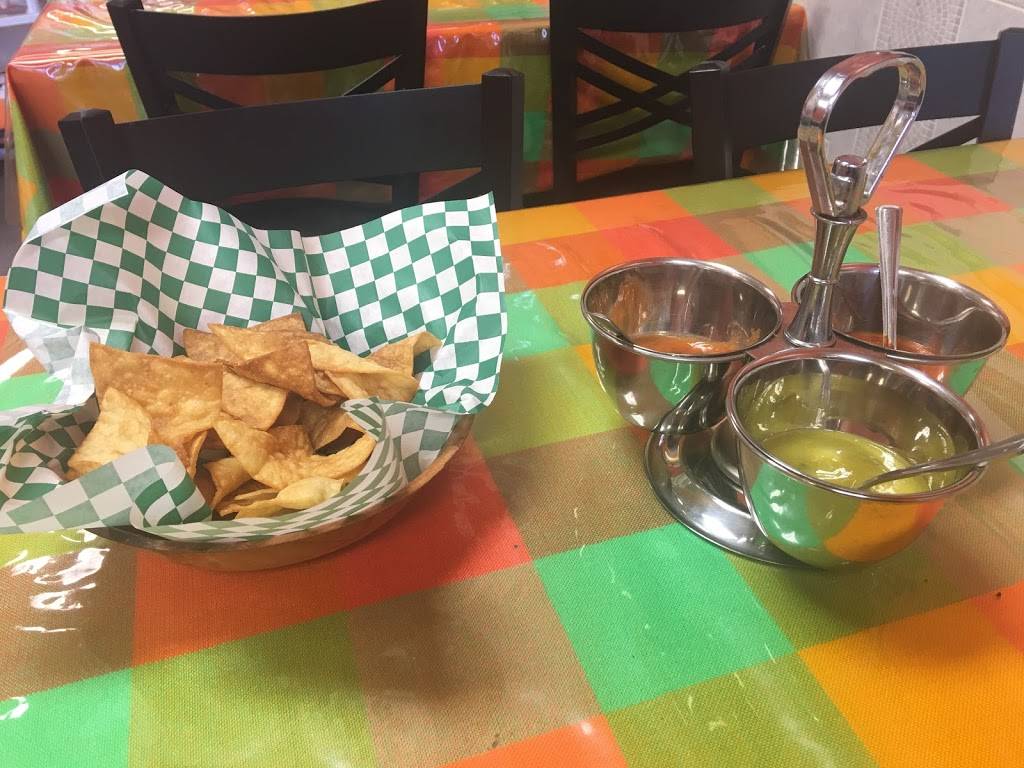 Adamarys Restaurante Y Pupuseria | restaurant | 3100 Central Ave, Charlotte, NC 28205, USA | 7045355573 OR +1 704-535-5573