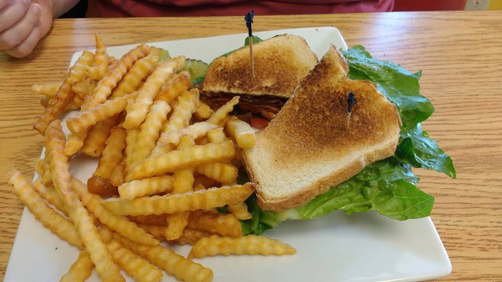 Nayhelys Place | restaurant | 9106 NE Hwy 99, Vancouver, WA 98665, USA | 3605717088 OR +1 360-571-7088