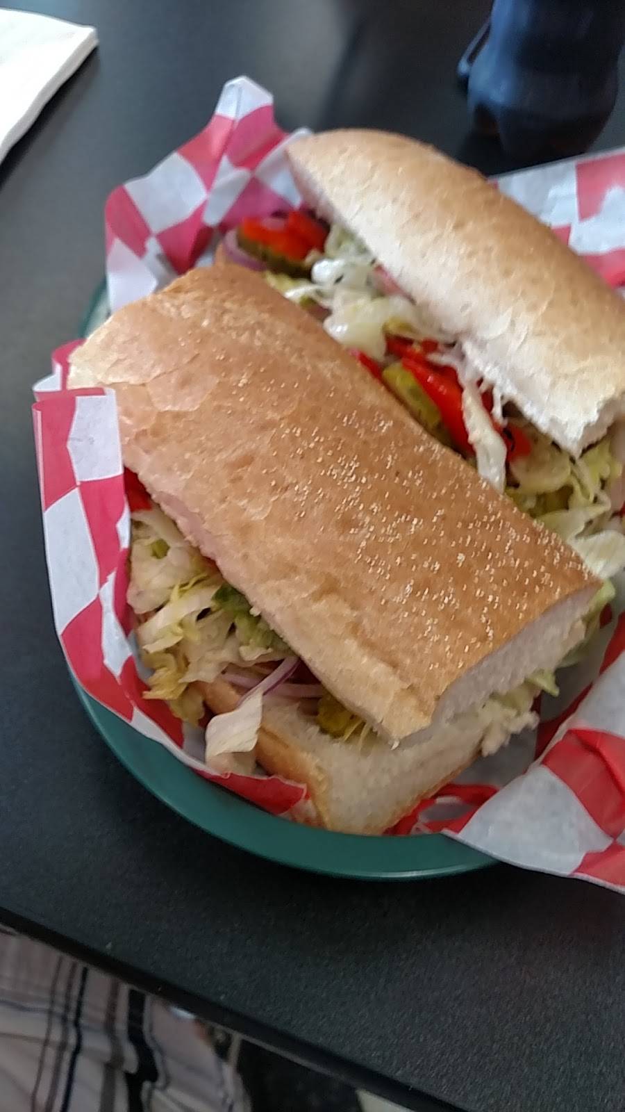 Little Samis | restaurant | 1145 W Chestnut St, Brockton, MA 02301, USA | 5084364766 OR +1 508-436-4766