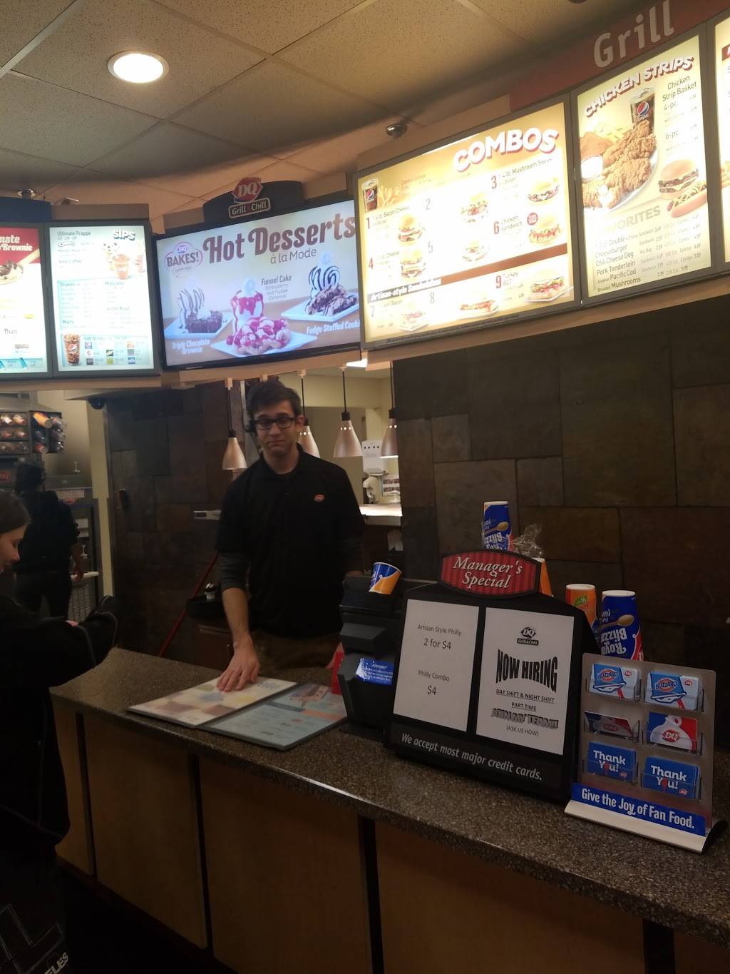 Dairy Queen Grill & Chill | restaurant | 2263 7th St, Silvis, IL 61282, USA | 3097964641 OR +1 309-796-4641