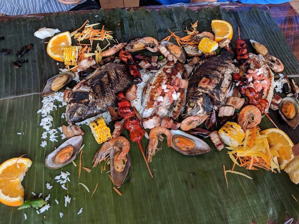 Boodle Fight | restaurant | 937 Danforth Ave, Toronto, ON M4J 1L8, Canada | 4169018460 OR +1 416-901-8460