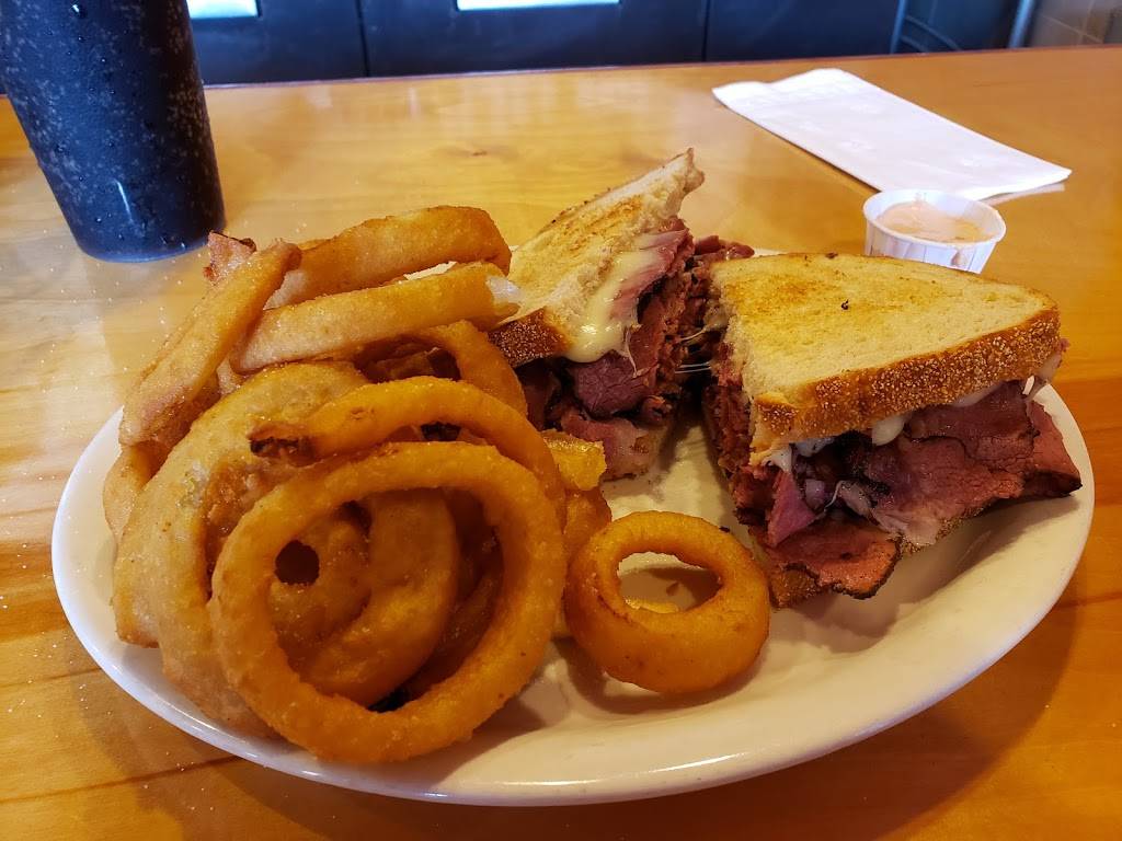 House of Reuben 8 Mile | restaurant | 14693 East 8 Mile Road, Warren, MI 48089, USA | 5867732950 OR +1 586-773-2950