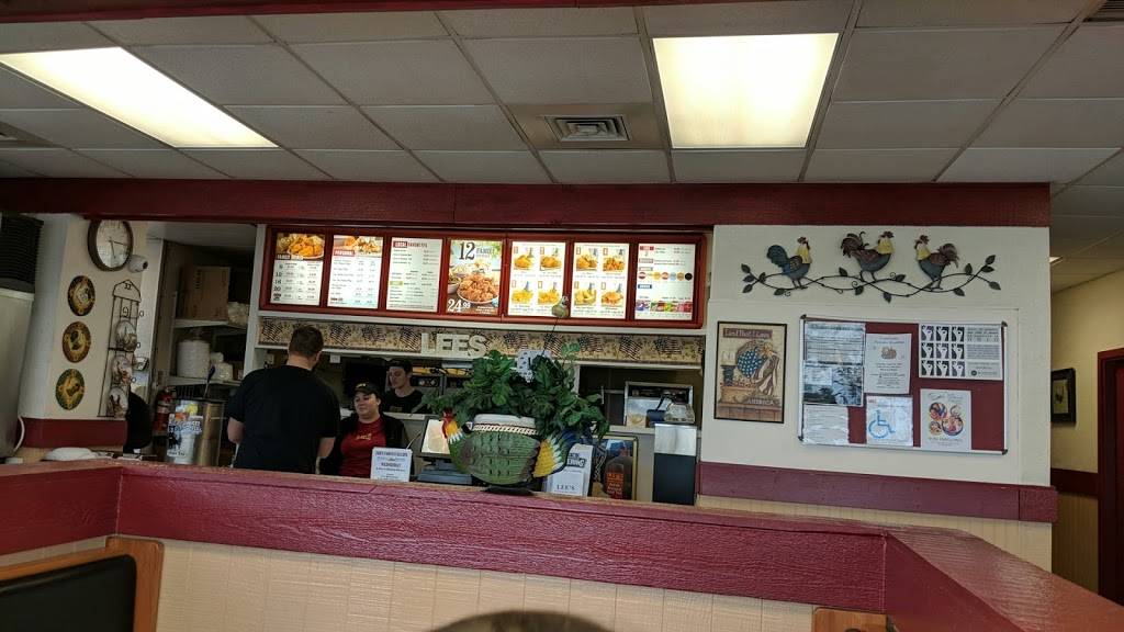 Lees Famous Recipe Chicken | restaurant | 815 W State St, Trenton, OH 45067, USA | 5139885118 OR +1 513-988-5118