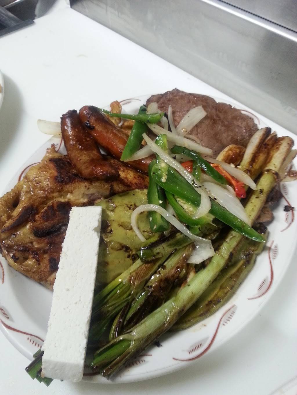 Los Portales | restaurant | 295 Broadway, Newburgh, NY 12550, USA | 8455656666 OR +1 845-565-6666