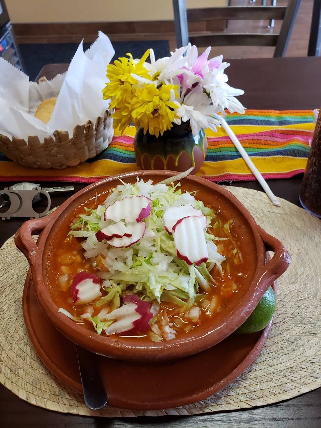 Los Jarritos Tapatios | restaurant | 1009 Towne Center Blvd Ste 107, Pooler, GA 31322, USA | 9129883329 OR +1 912-988-3329