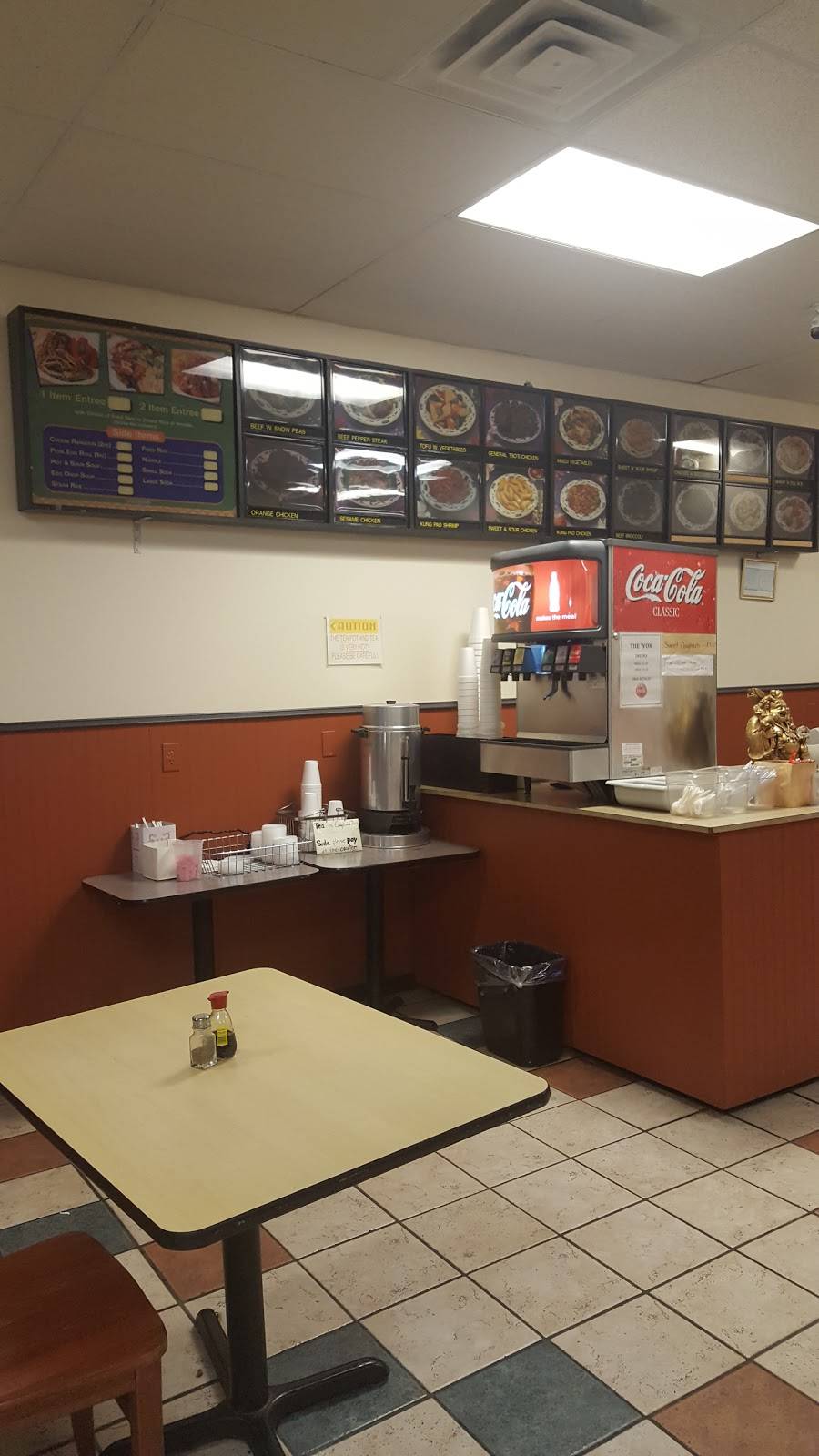 The Wok Chinese Express | restaurant | 703 Eastwood Dr, Mahomet, IL 61853, USA | 2175861588 OR +1 217-586-1588