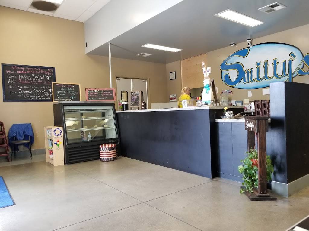 Smittys Smokin BBQ & Brisket | restaurant | 2811 N Chester Ave, Bakersfield, CA 93308, USA | 6619038757 OR +1 661-903-8757