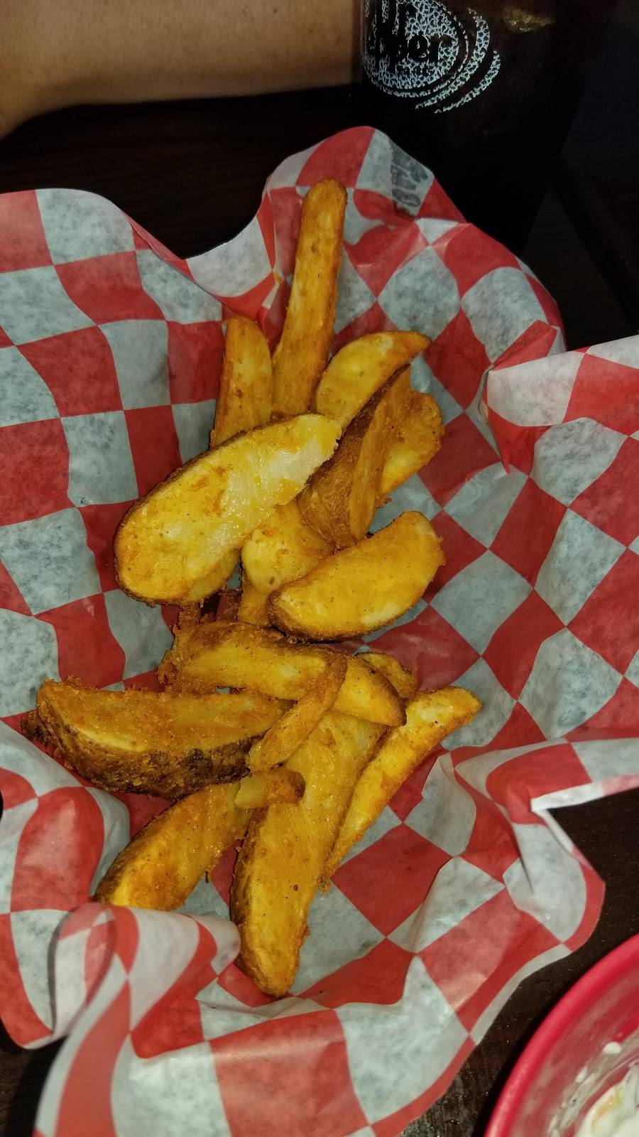 Tonys Pizza Porterville | restaurant | 1304 W Olive Ave, Porterville, CA 93257, USA | 5597919337 OR +1 559-791-9337