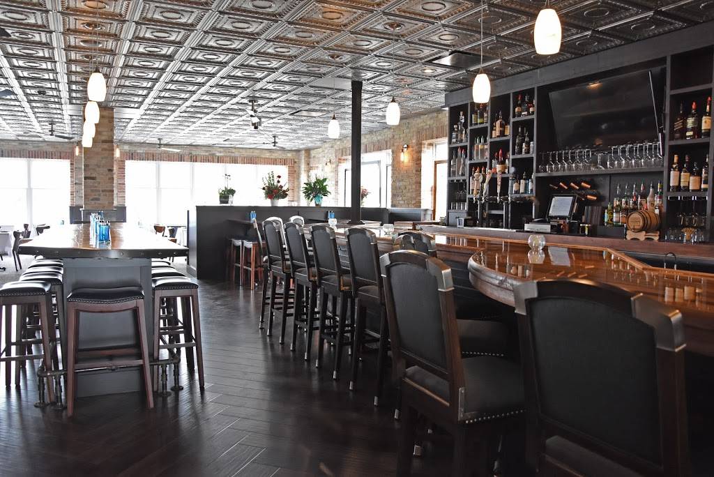 Lago Su Bella | restaurant | 126 W Wisconsin Ave, Oconomowoc, WI 53066, USA | 2623543440 OR +1 262-354-3440