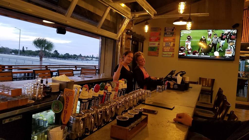 Sea Dog Brewing Co. | restaurant | 9610 Gulf Blvd, Treasure Island, FL 33706, USA | 7279547805 OR +1 727-954-7805