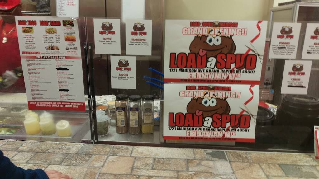 Load a Spud Potato Bar | restaurant | 1721 Madison Ave SE, Grand Rapids, MI 49507, USA | 6162588002 OR +1 616-258-8002