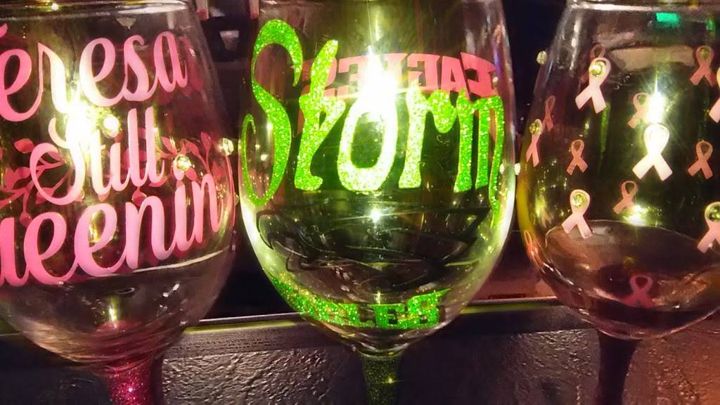 Krystals Lounge | restaurant | 789 Chestnut St, Camden, NJ 08103, USA | 8565418570 OR +1 856-541-8570