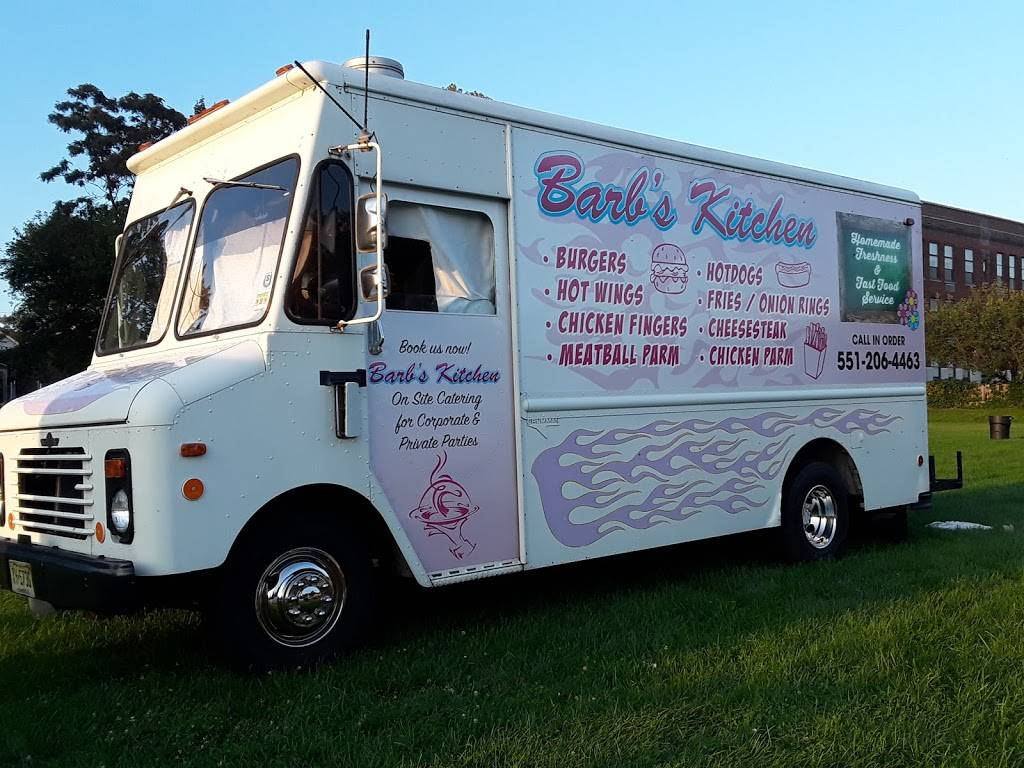 Barbs Kitchen (aka) Barbs Weenie Wagon | restaurant | 585 Midland Ave, Garfield, NJ 07026, USA | 5512064463 OR +1 551-206-4463