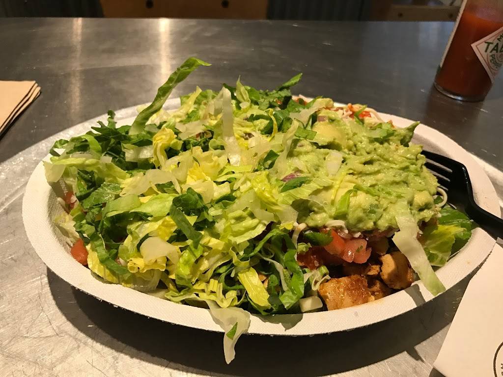 Chipotle Mexican Grill | restaurant | 55 Parsonage Rd Spc FS16A, Edison, NJ 08837, USA | 7323952151 OR +1 732-395-2151
