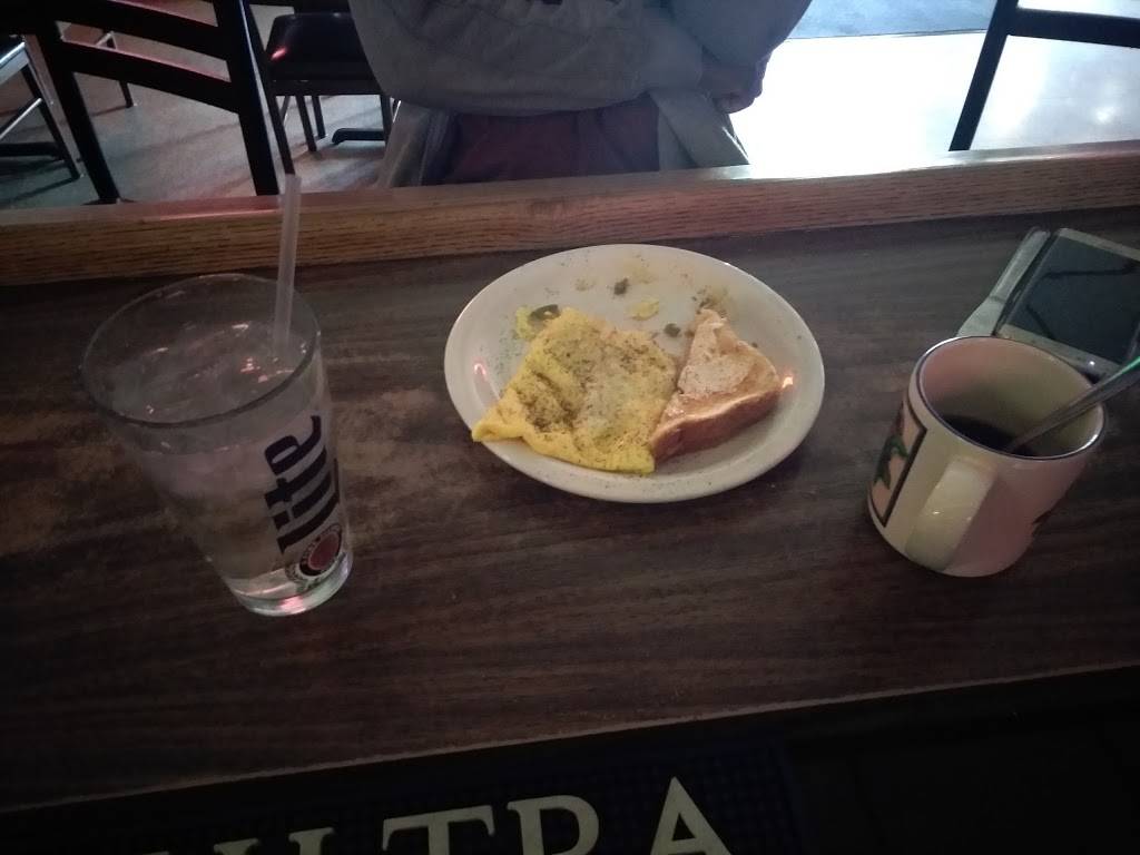 J Ds Bar & Grill | restaurant | 2406 Spring Grove Ave, Cincinnati, OH 45214, USA | 5137216867 OR +1 513-721-6867