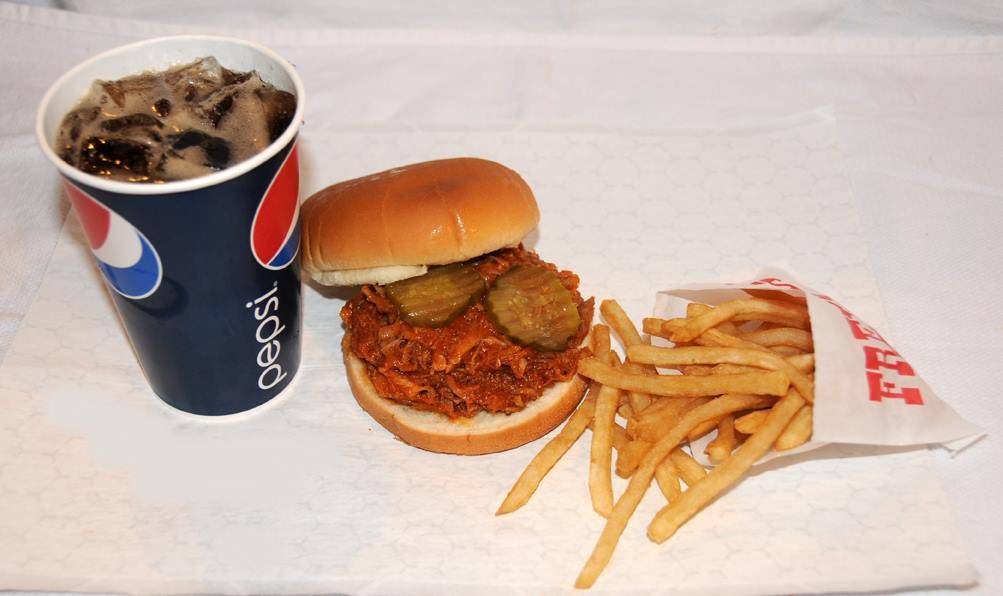 Just Hamburgers | restaurant | 214 Ottawa Rd, Paxton, IL 60957, USA | 2173794222 OR +1 217-379-4222