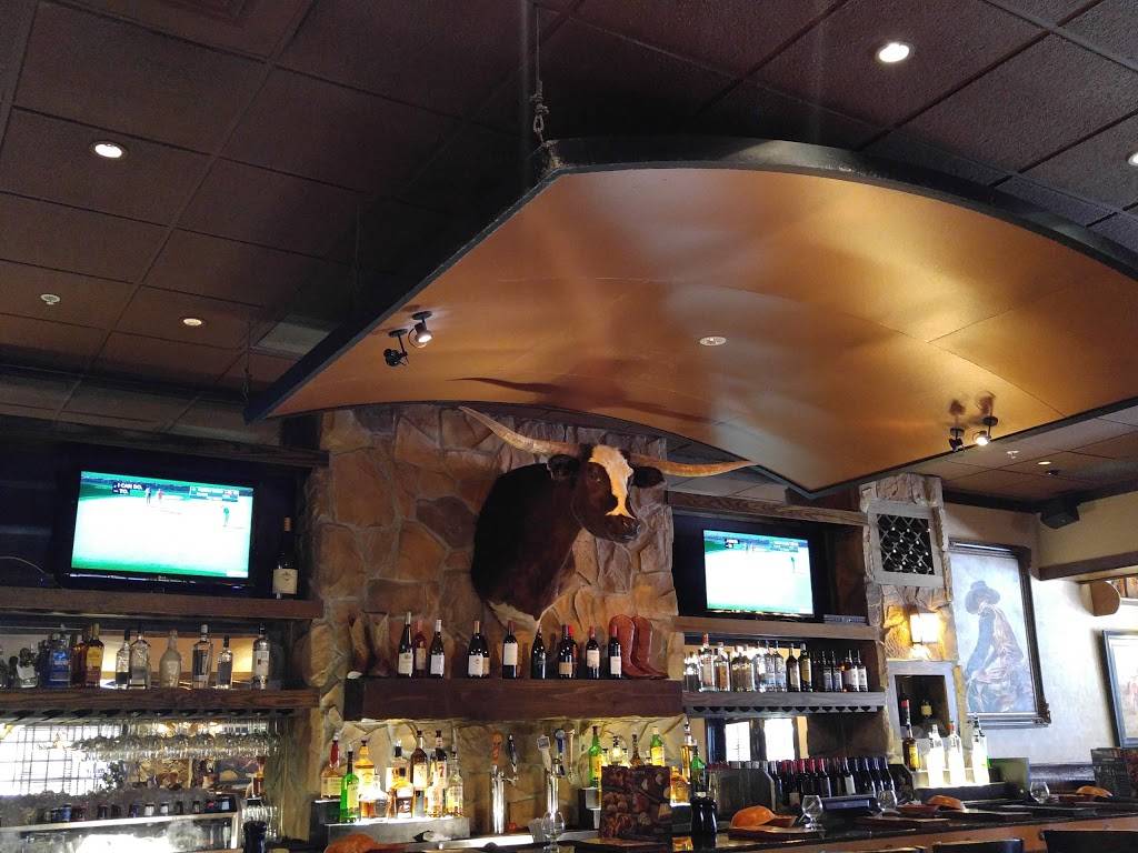 LongHorn Steakhouse | meal takeaway | 3737 Lakeside Village Ct, Lakeland, FL 33803, USA | 8636828300 OR +1 863-682-8300