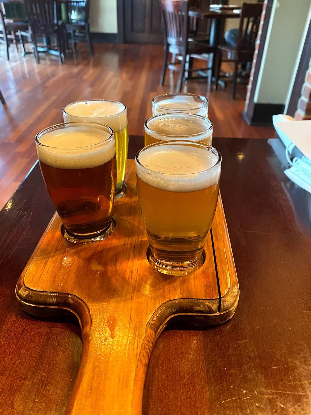 Emmetts Brewing Company | restaurant | 110 N Brockway St, Palatine, IL 60067, USA | 8473591533 OR +1 847-359-1533