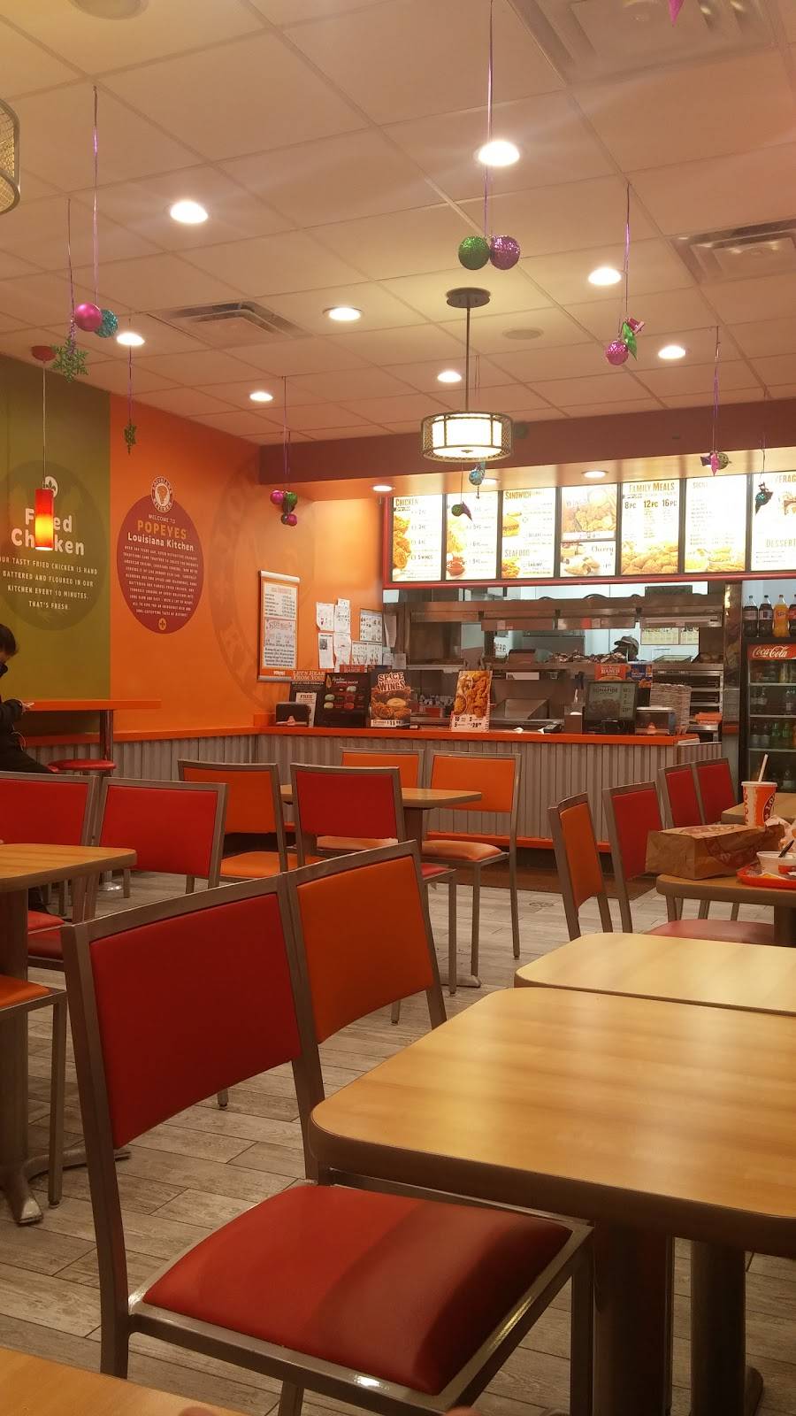 POPEYES LOUISIANA KITCHEN, EGLINTON & DUFFERIN | restaurant | 1875 Eglinton Ave W, York, ON M6E 2J5, Canada | 4167814063 OR +1 416-781-4063