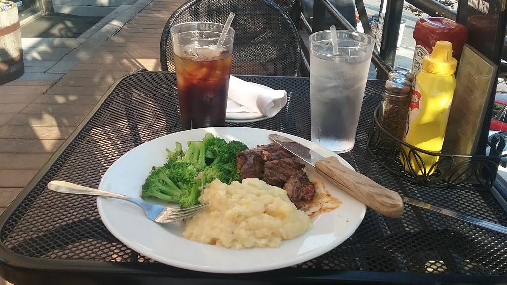 Cityside Tavern | restaurant | 1960 Beacon St, Brighton, MA 02135, USA | 6175661002 OR +1 617-566-1002