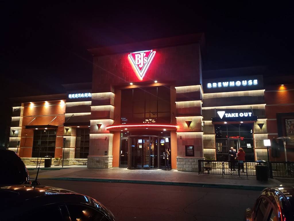 BJs Restaurant & Brewhouse | restaurant | 9520 S Eastern Ave, Las Vegas, NV 89123, USA | 7024732980 OR +1 702-473-2980