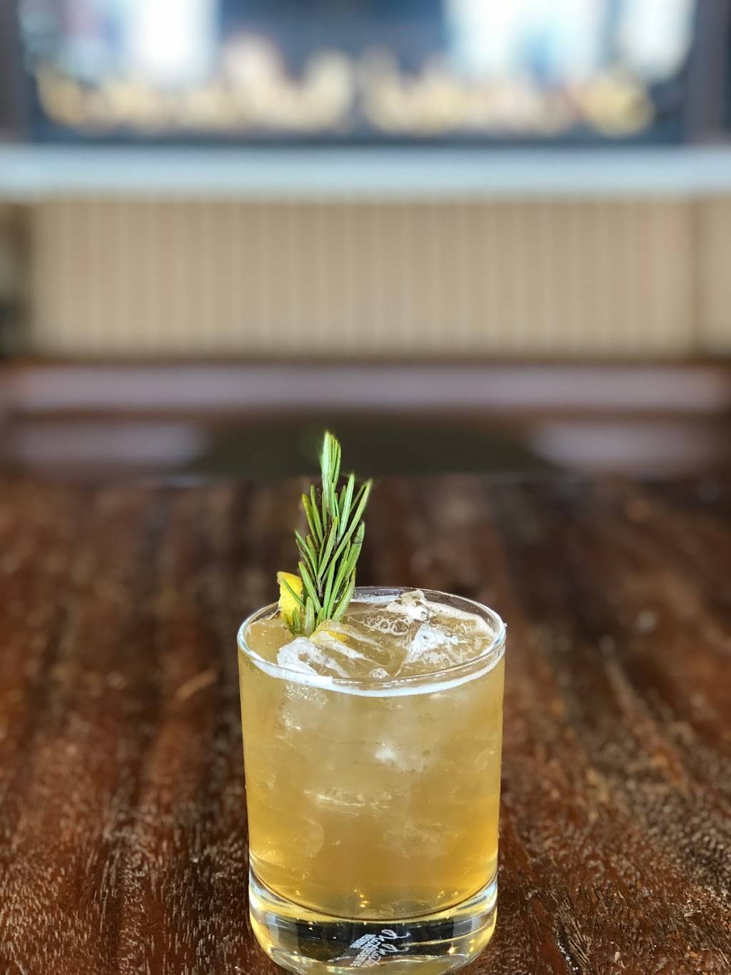 EPC Restaurant & Bar | restaurant | 3551 N Escala Ct, Snyderville, UT 84098, USA | 4356154240 OR +1 435-615-4240