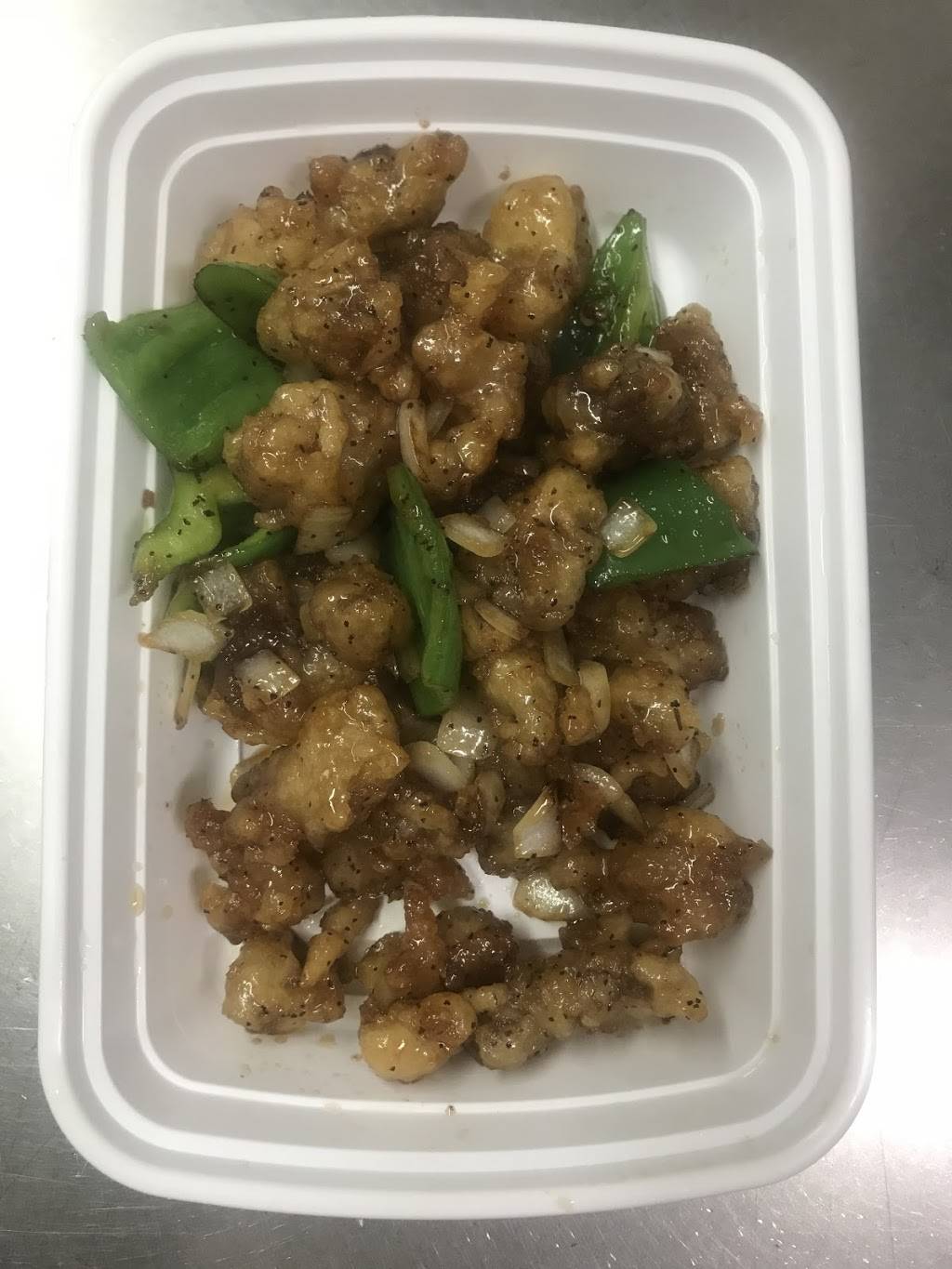 Amiga Chinese Restaurant | restaurant | 139 Bloomfield Ave, Newark, NJ 07104, USA | 9734856333 OR +1 973-485-6333