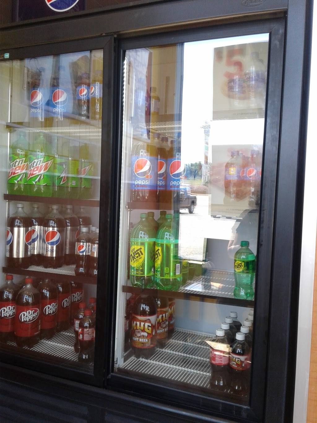 Hungry Howies Pizza | meal delivery | 2035 E Ireland Rd, South Bend, IN 46614, USA | 5742311100 OR +1 574-231-1100