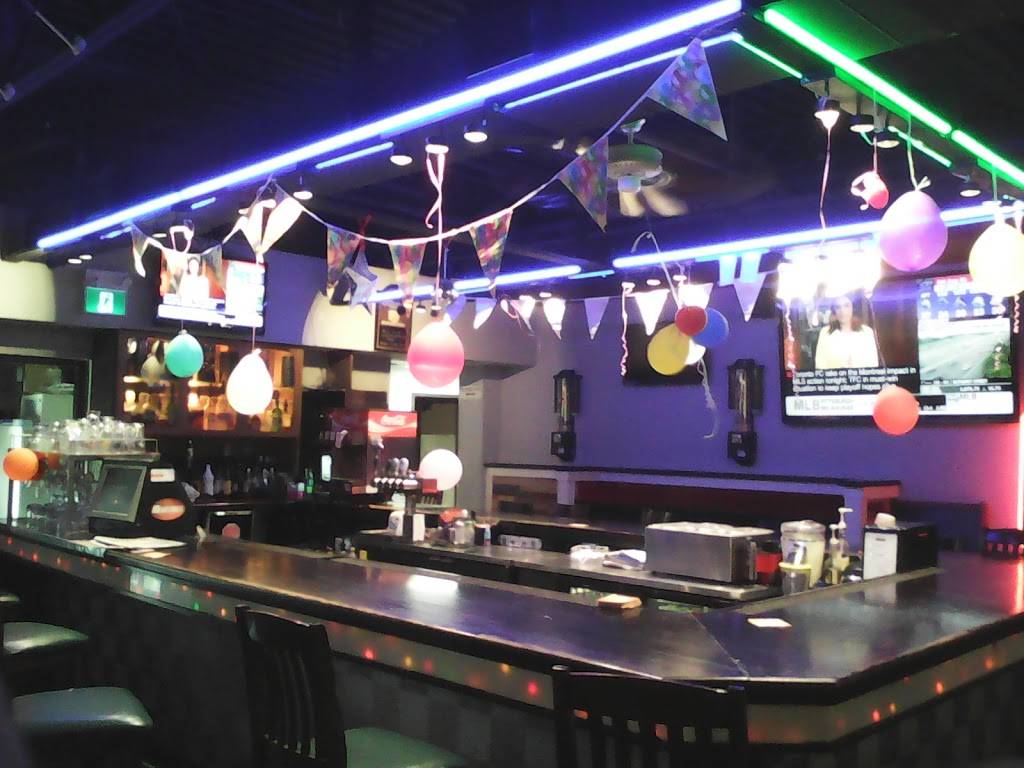 Fusion Cafe and pub | restaurant | 30 Rambler Dr, Brampton, ON L6W 1E2, Canada | 9052161366 OR +1 905-216-1366