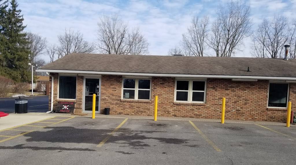 Suz-Eqs | restaurant | 401 W Main St, Cardington, OH 43315, USA | 4198648378 OR +1 419-864-8378