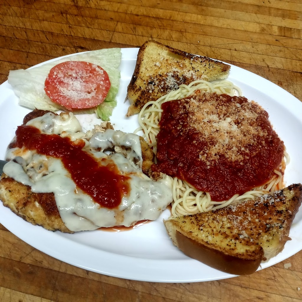 Junction Tavern | restaurant | 3013 Tuscarawas St W, Canton, OH 44708, USA | 3304813232 OR +1 330-481-3232