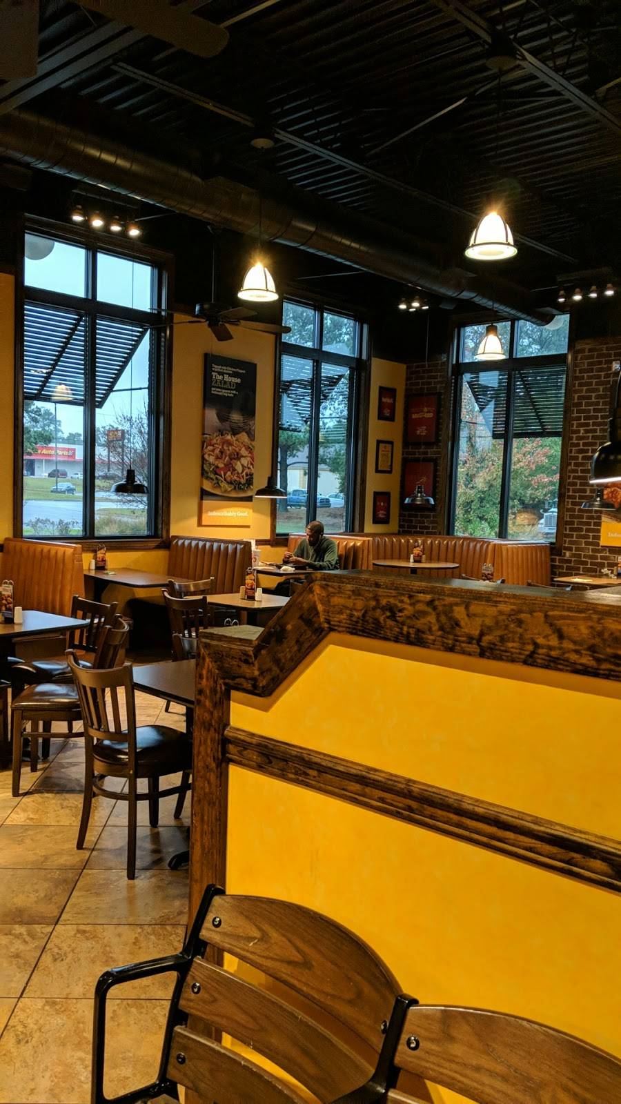 Zaxbys Chicken Fingers & Buffalo Wings | restaurant | 1917 E Victory Dr, Savannah, GA 31404, USA | 9126914722 OR +1 912-691-4722