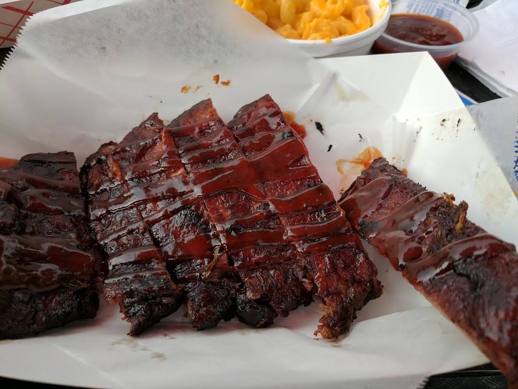 Jeremy’s Roadside BBQ & Catering | restaurant | 455 Calef Hwy, Lee, NH 03861, USA | 6033977490 OR +1 603-397-7490