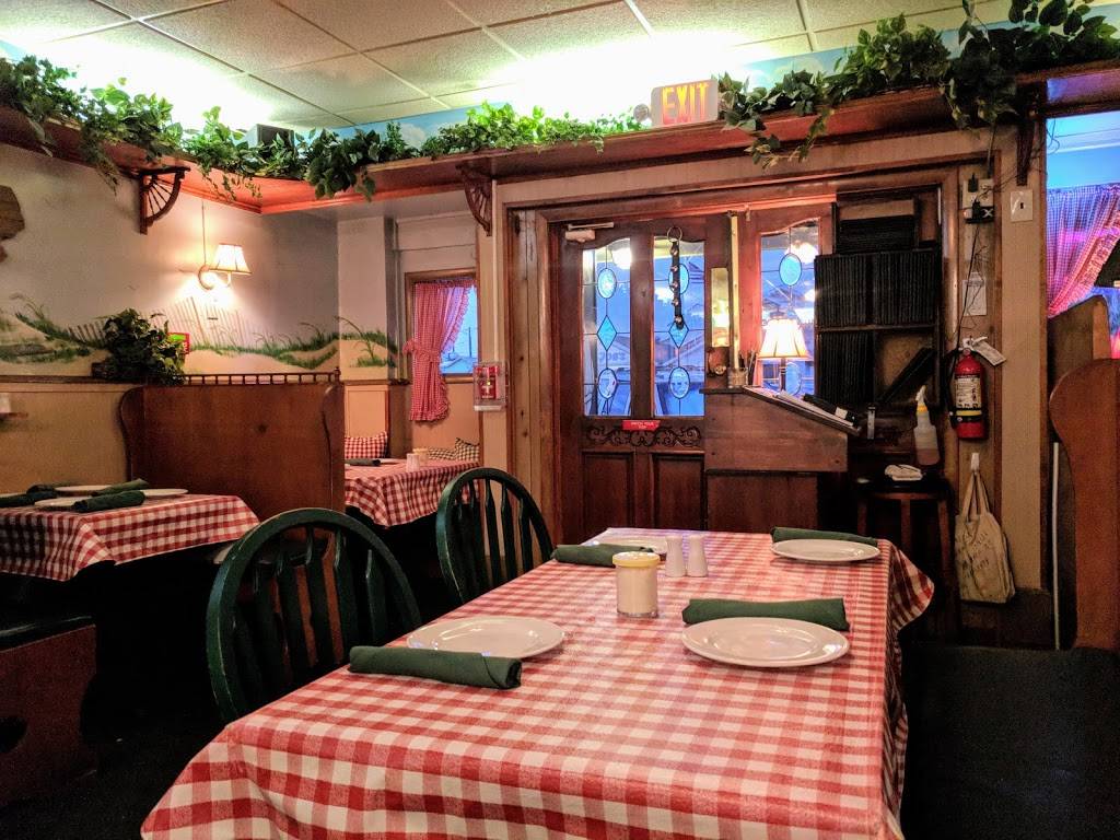Freddies Restaurant | restaurant | 111 K Avenue, Kure Beach, NC 28449, USA | 9104585979 OR +1 910-458-5979