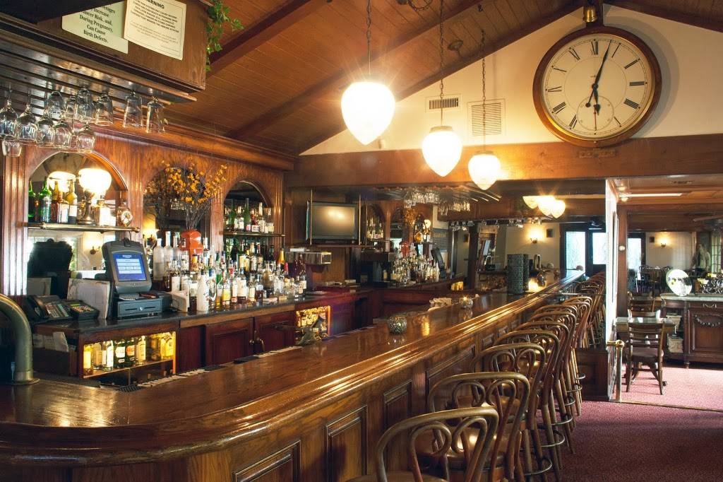 Rive Gauche Cafe | restaurant | 14106 Ventura Blvd, Sherman Oaks, CA 91423, USA | 8189903573 OR +1 818-990-3573