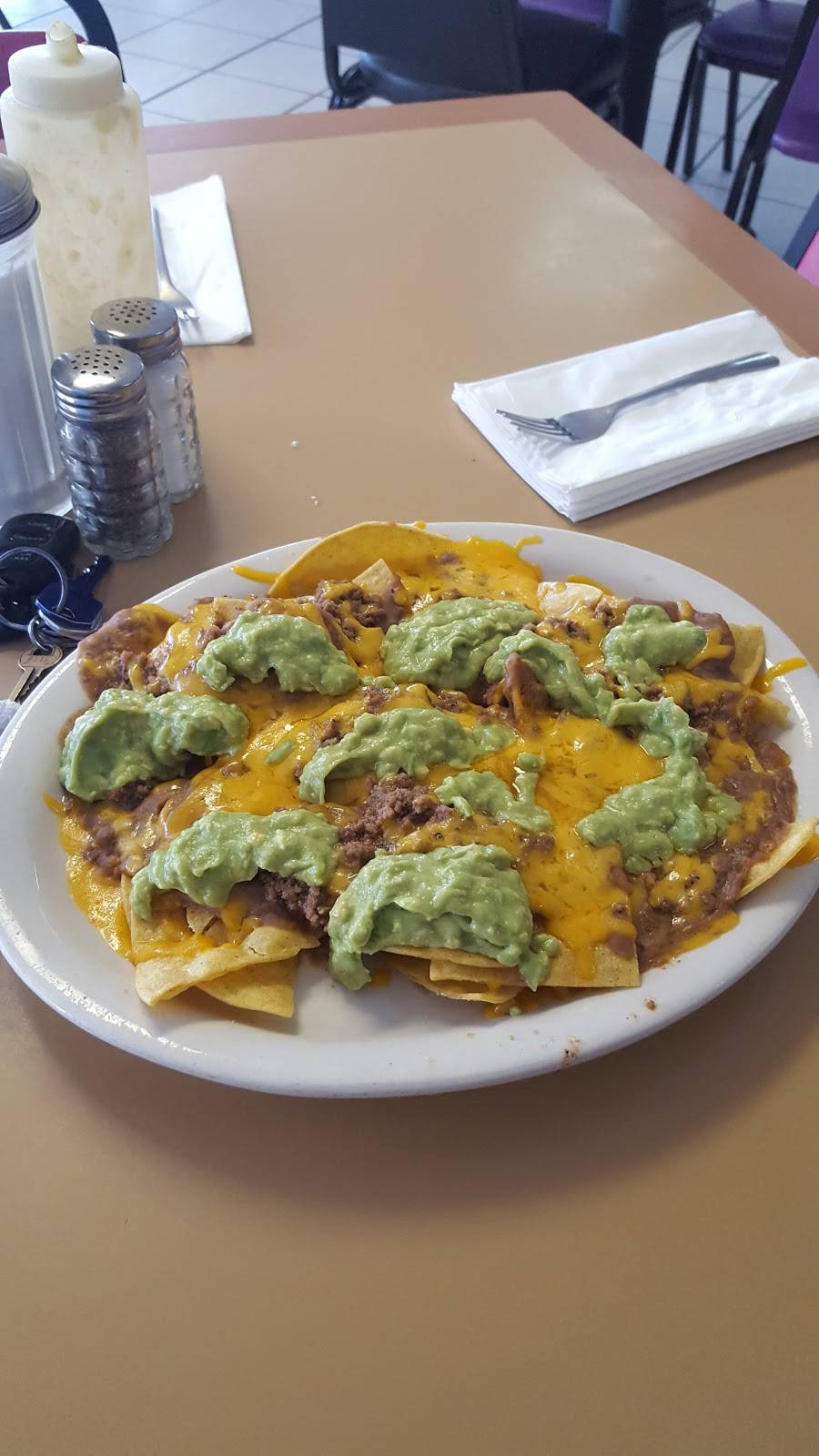 Cristans Tacos | restaurant | 8054 Midcrown Dr, San Antonio, TX 78218, USA | 2106572211 OR +1 210-657-2211