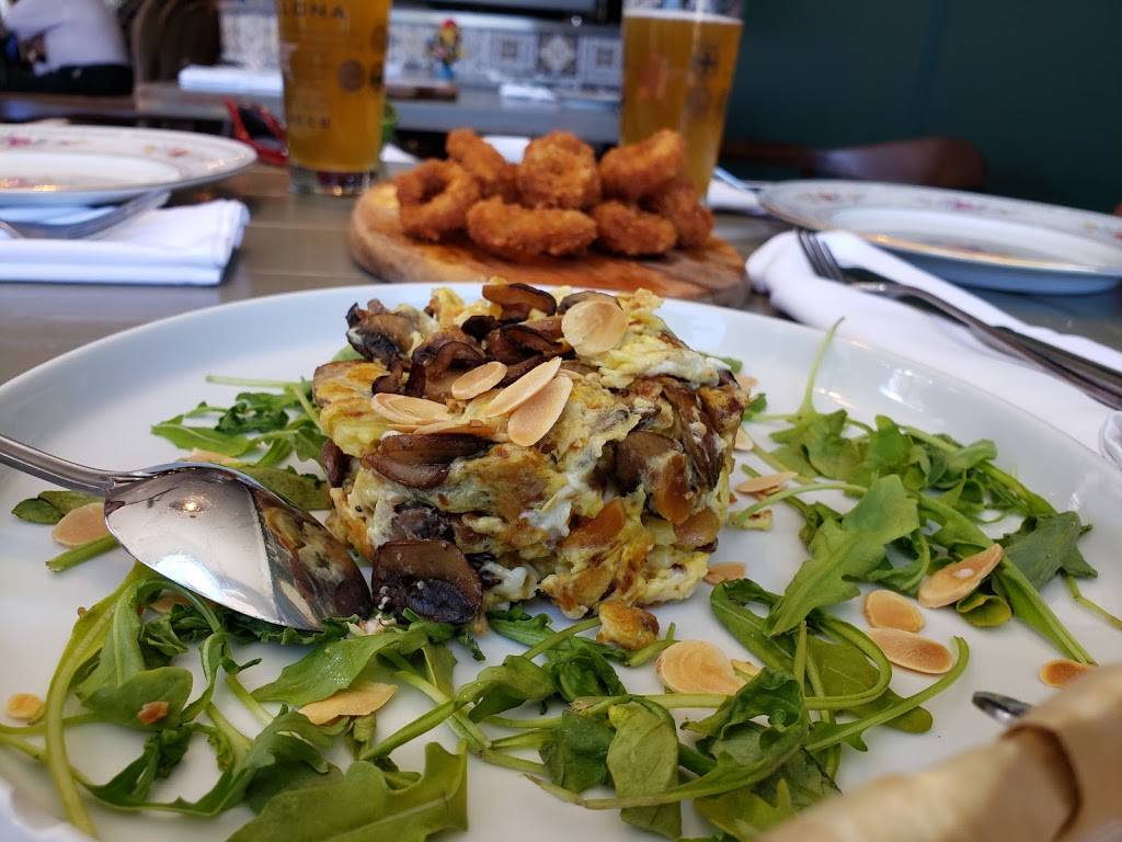 Mercado Negro | restaurant | 1370 St Clair Ave W, Toronto, ON M6E 1C4, Canada | 6477481370 OR +1 647-748-1370